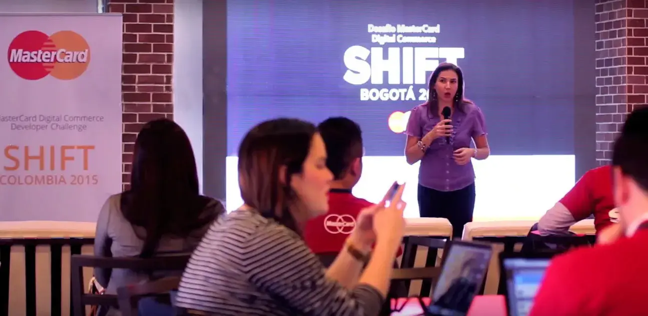 Conferencia y Mentoría sobre pitch para inversionistas a los emprendedores seleccionados a nivel nacional del Mastercard Shift Challenge